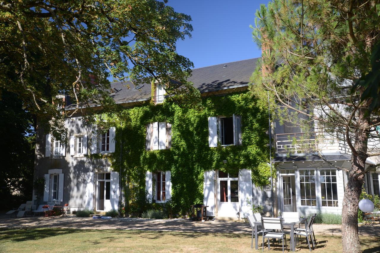 Domaine De Treuillaud Panzió Villers-les-Ormes Kültér fotó